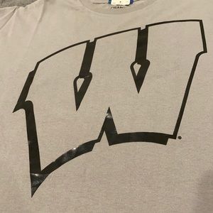 Wisconsin University College T-Shirt - Size XL